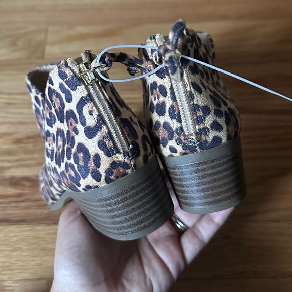 Kenneth Cole Reaction | side way - Picture 7 of 9